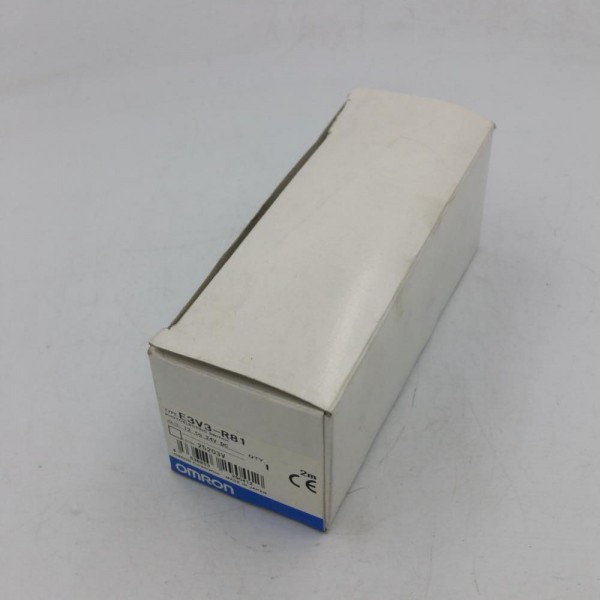 Photoelectric Sensor E3V3-R81