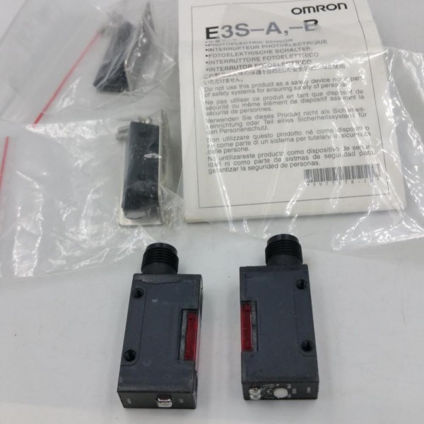 Photoelectric Sensor E3S-AT86-L